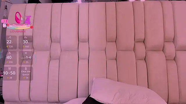 MissValeriePink Adlı Modelin Canlı XXX Sohbeti