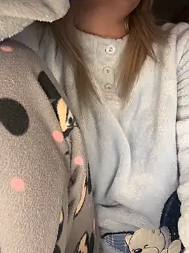 Chat XXX Live LaRa_forU