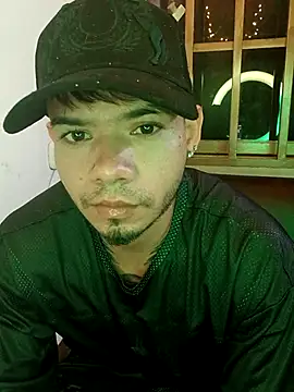 Niick01_: онлайн-секс-чат