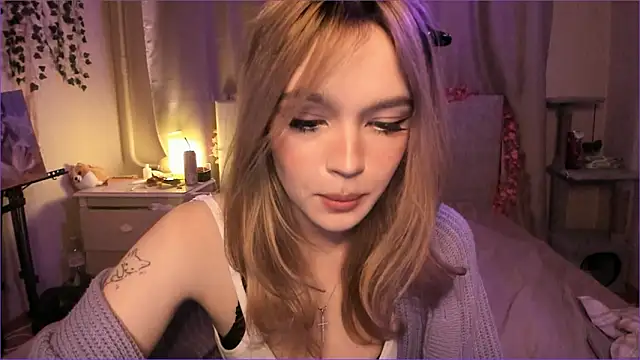 MiaRanki: онлайн-секс-чат