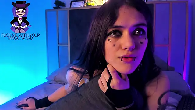 Chatroom XXX en direct de Azurra_amatto2