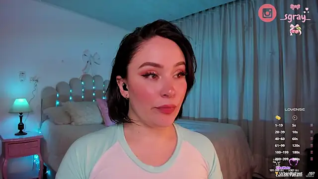 sofi_graay_'s Live XXX Chat