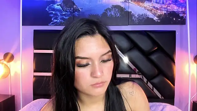 Chat +18 de GAbrielaBotero ao vivo