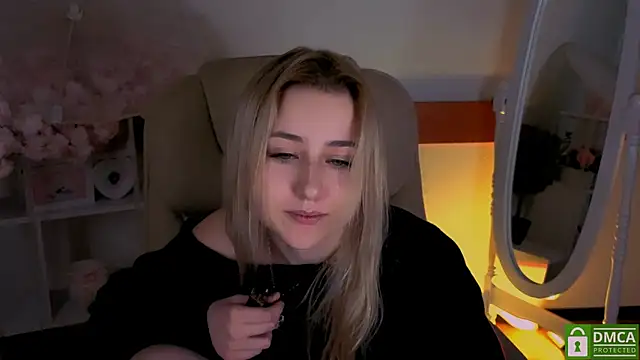 Chat +18 de Lulu___Moon ao vivo