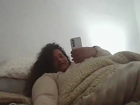 nanda6_sexy Adlı Modelin Canlı XXX Sohbeti