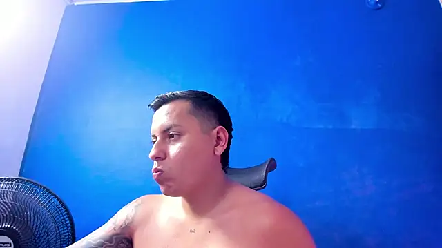 Chat XXX en directo de Hadarah_and_Hasan