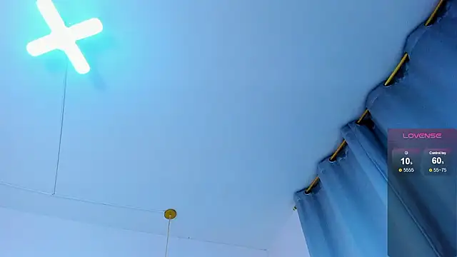 twink_royale18's Live XXX Chat