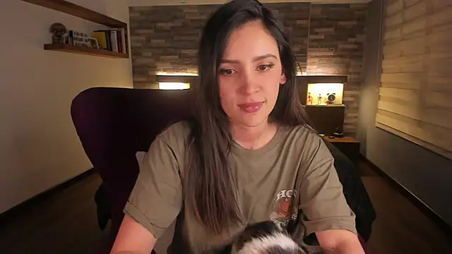 Chat +18 de alicewilloww ao vivo