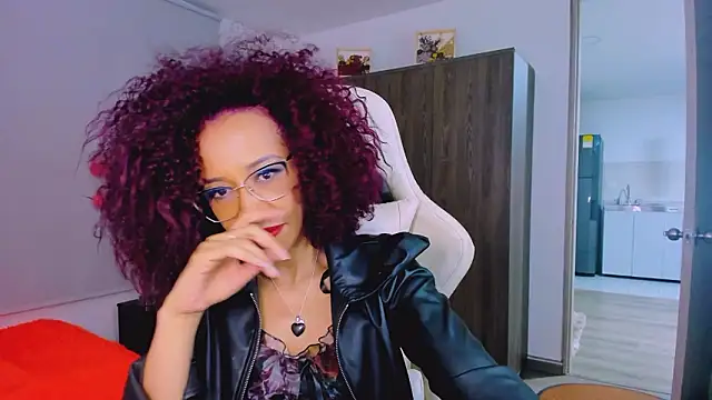 Chat +18 de ScarlettMalbec ao vivo