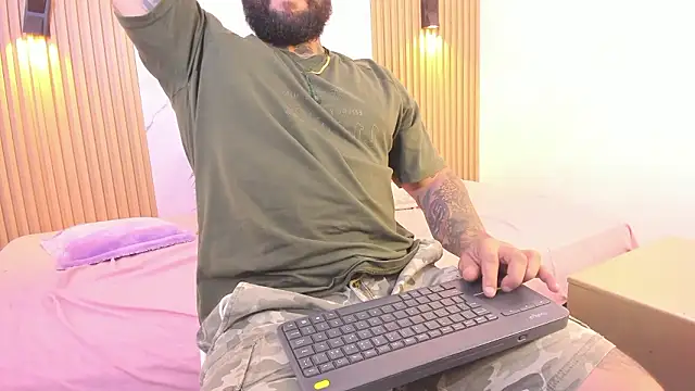 MISTER_VENOM live XXX chat