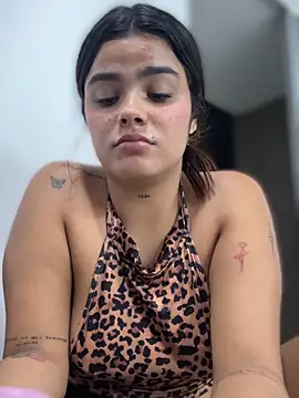 Živý XXX chat Kaily_Sweet16