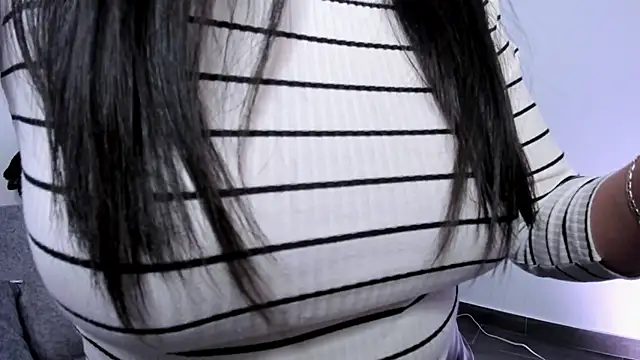 Chat XXX Live lilielou_