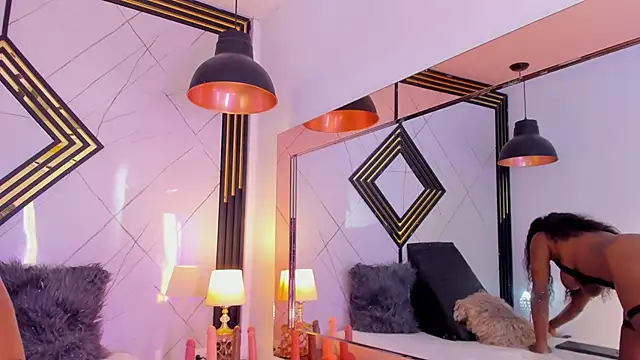 Онлайн чат XXX AdharaHills