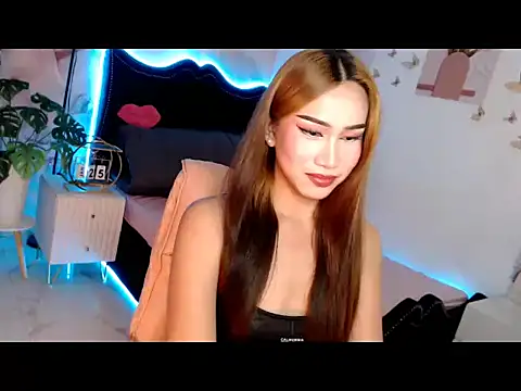 Sluttyvana 网络视讯表演