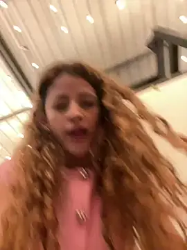 alana15 即時 XXX 聊天