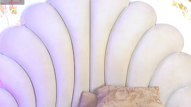 kiaratentation's Live XXX Chat