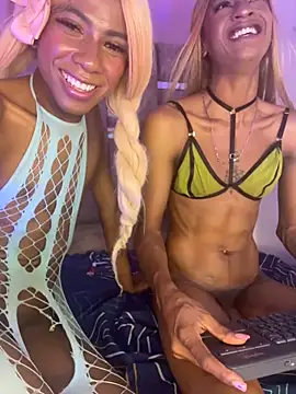 Mara_royal's Live XXX Chat