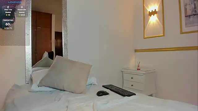 lia_sexx19 现场XXX聊天