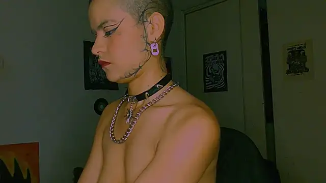 alex_one888 Adlı Modelin Canlı XXX Sohbeti