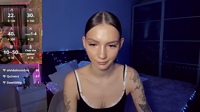 Chatroom XXX en direct de SophieCatty