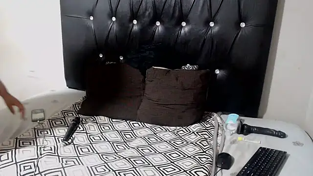 ChubbySpider Chat XXX live