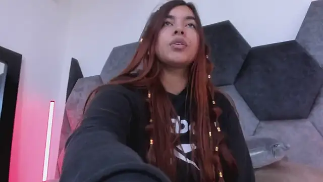 DulceJones Chat XXX in diretta