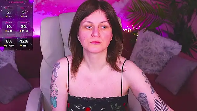 Онлайн чат XXX TinaMelt