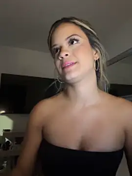 Show de webcam de Alisha-Bond