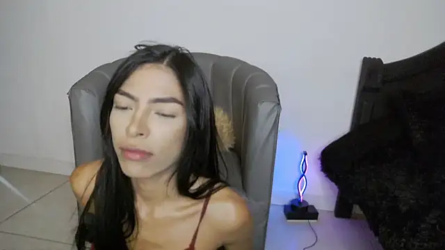 CoralieBronson 라이브 XXX 채팅