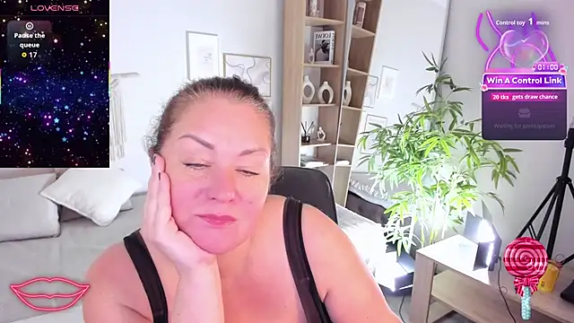 Chatroom XXX en direct de JenniferLight