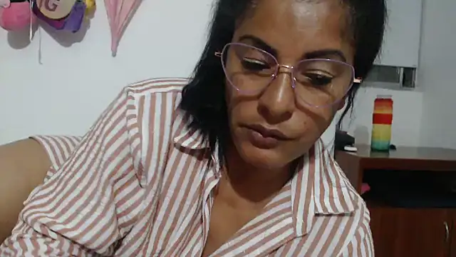 kateleyagrey Live XXX-chat