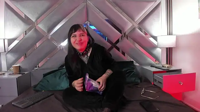 Chat XXX ao vivo de Ravenna666_