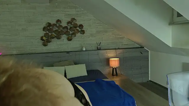 foxxy_milf 现场XXX聊天