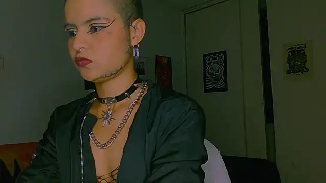 Živý XXX chat alex_one888