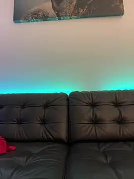 IsabellaEtthan 即時 XXX 聊天