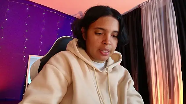 Czat XXX na żywo – Emmapark_