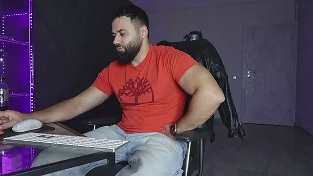 Онлайн чат XXX mattmasterss