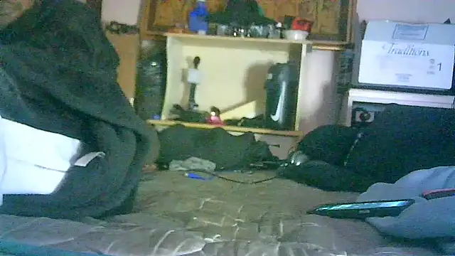 ON3YOULLN3VER_FIR3's Live XXX Chat