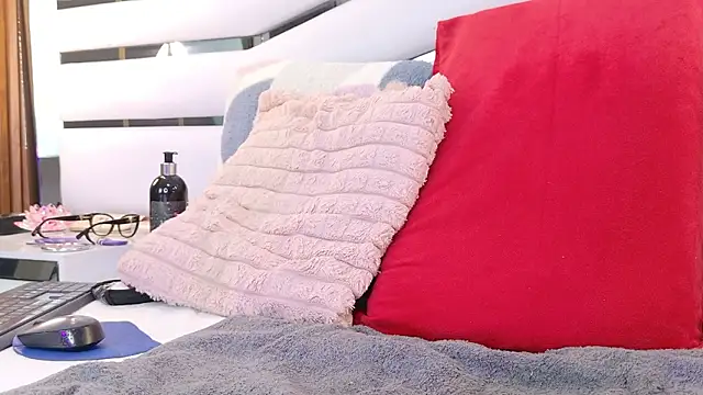 AlliciaKim's Live XXX Chat