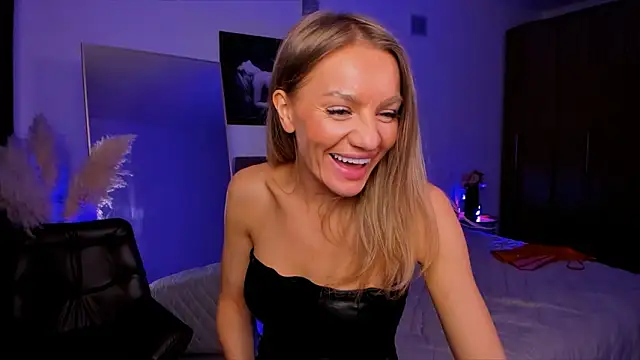 Онлайн чат XXX Oliva_Candy