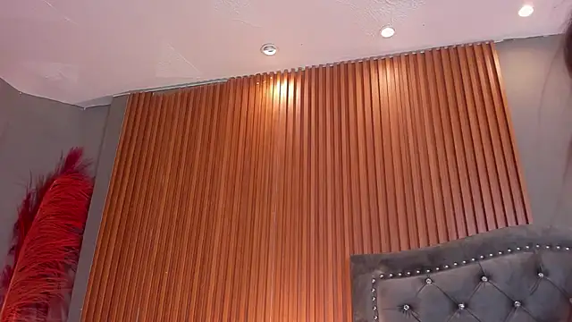 KimStone1 Live XXX Chat