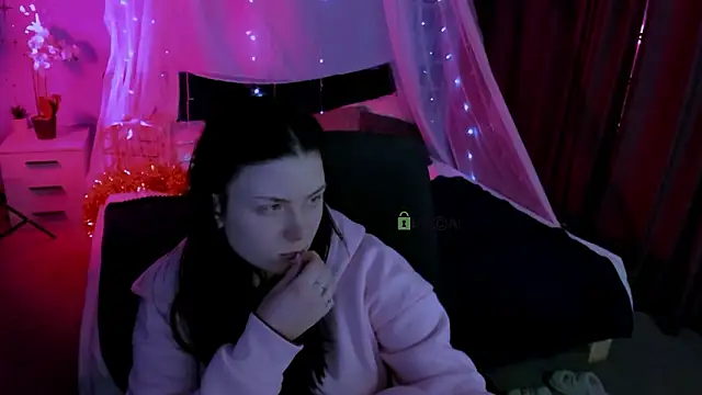 XXX chat uživo modela foxy_tease_