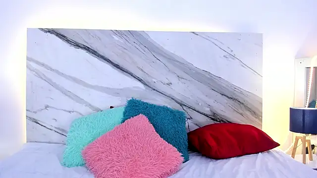 thamiina_ Chat XXX live