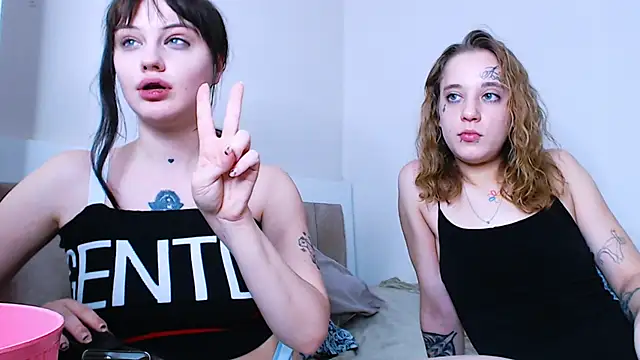 Pizda-Drozda's Live XXX Chat