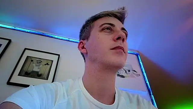 Chat XXX en directo de 1Hugo1