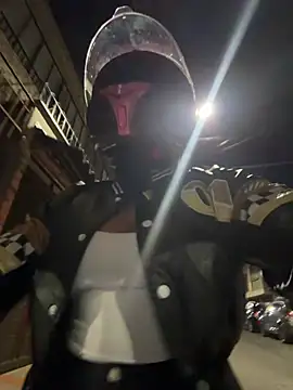 AlannaEvons Obrolan Langsung XXX