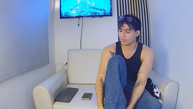 toji_luxxer Live XXX-Chat