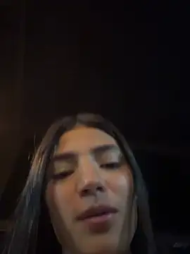 Chat XXX en directo de Ema_Rose_