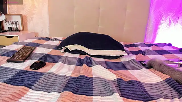 Ash_Russell's Live XXX Chat