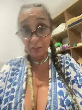 XXX chat uživo modela Annalua73